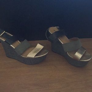 ‼️$10SALE‼️OBO mossimo wedges